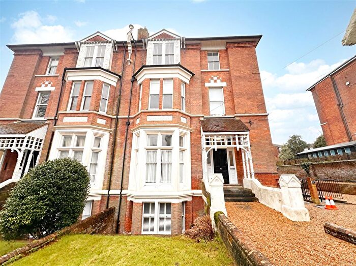 2 Bedroom Flat To Rent In Dane Road, St. Leonards-On-Sea, TN38