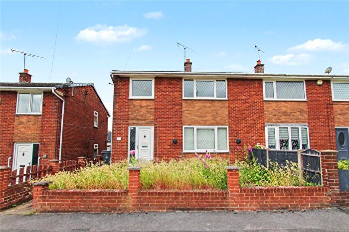 3 Bedroom Semi Detached House For Sale In Springbank Close, Barnsley, S71