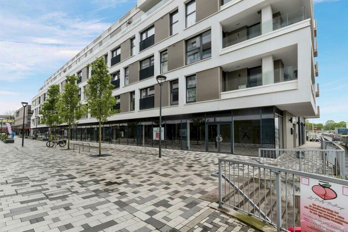 1 Bedroom Apartment For Sale In Boston House, Park Place, Stevenage, SG1