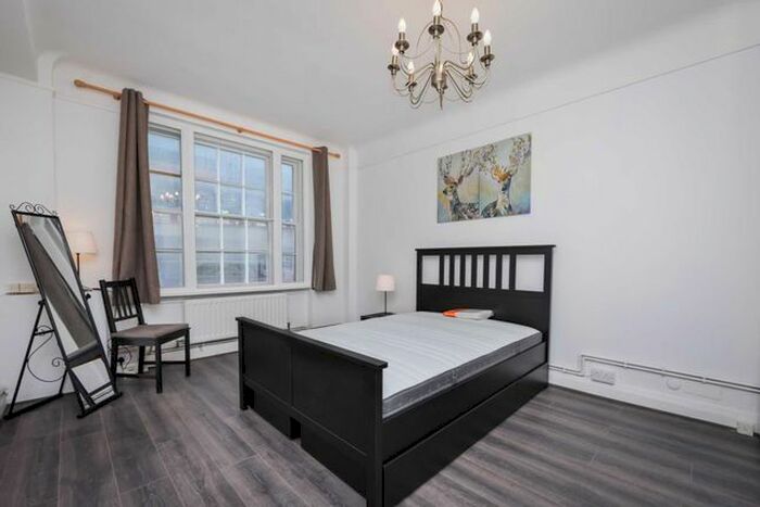 2 Bedroom Flat To Rent In Great Cumberland Place, Marble Arch, London, W1H