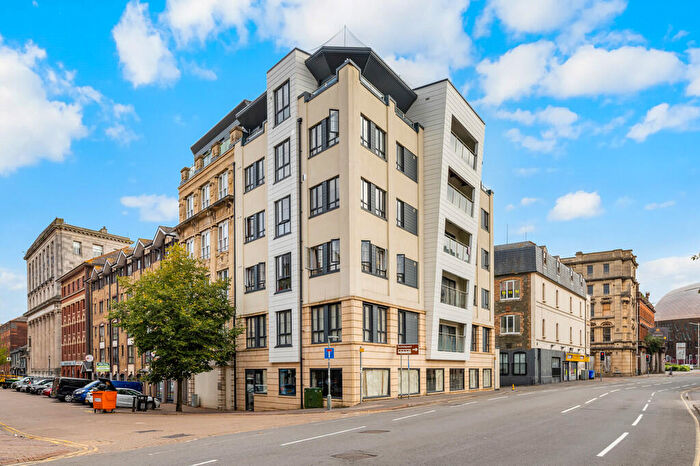 2 Bedroom Apartment To Rent In Cadogan House, West Bute Street, Cardiff, CF10