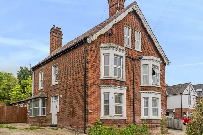 3 Bedroom Semi-Detached House To Rent In High Wycombe, Buckinghamshire, HP12