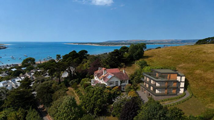 6 Bedroom Detached House For Sale In New Road, Instow, EX39