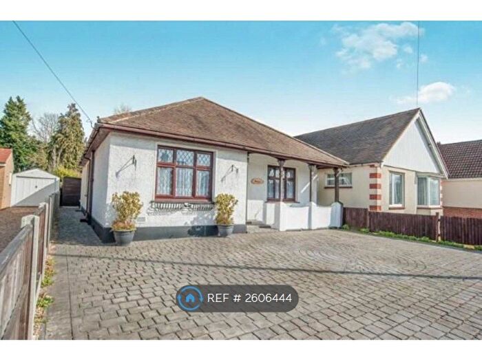 4 Bedroom Bungalow To Rent In Loose Road, Maidstone, ME15
