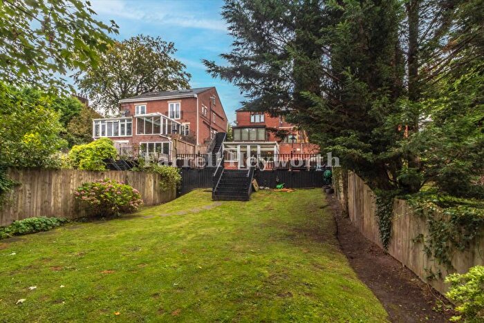 5 Bedroom Detached House For Sale In Lower Bank Road, Fulwood, Preston, PR2