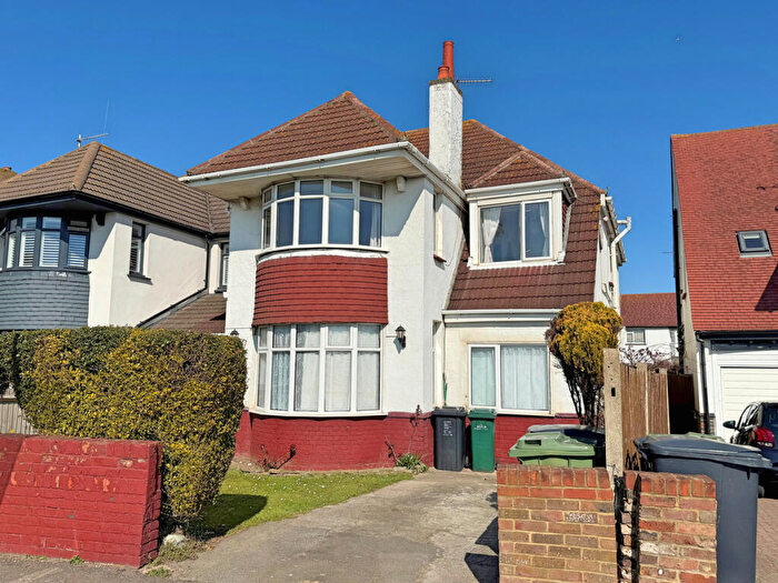6 Bedroom Semi-Detached House For Sale In Kingsway, Hove, BN3