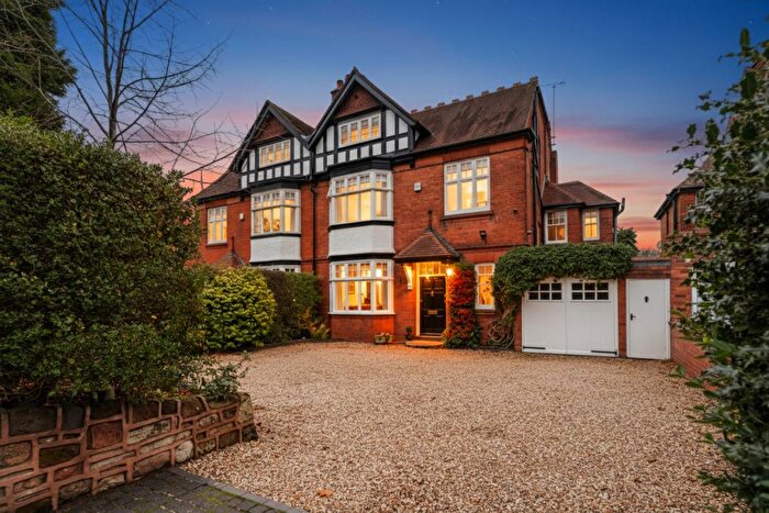 6 Bedroom Semi Detached House For Sale In St. Bernards Road, Solihull, B92