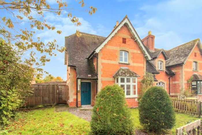 2 Bedroom End Of Terrace House To Rent In Iwerne Minster, Blandford Forum, Dorset, DT11