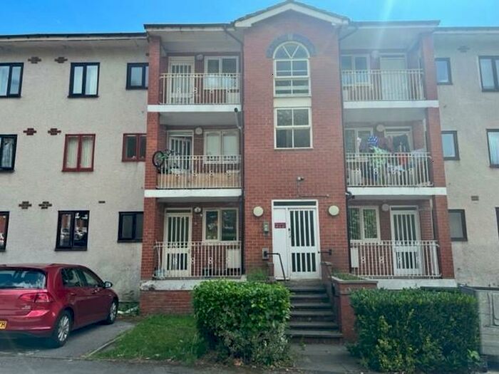 Houses for sale & to rent in BD8 7LS, St Pauls Road, Manningham Bradford