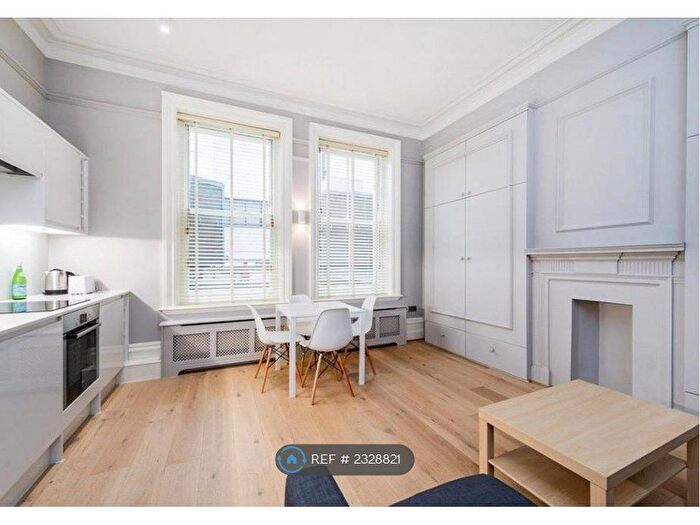 1 Bedroom Flat To Rent In Bank Chambers, London, SW1Y