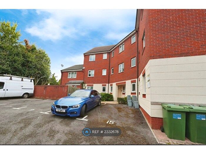 2 Bedroom Flat To Rent In Cribbs Causeway, Bristol, BS10