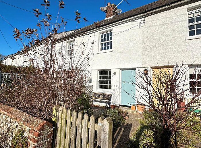 1 Bedroom Terraced House For Sale In Sir Georges Place, Steyning, West Sussex, BN44