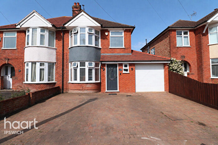 4 Bedroom Semi Detached House For Sale In Beechcroft Road, Ipswich, IP1