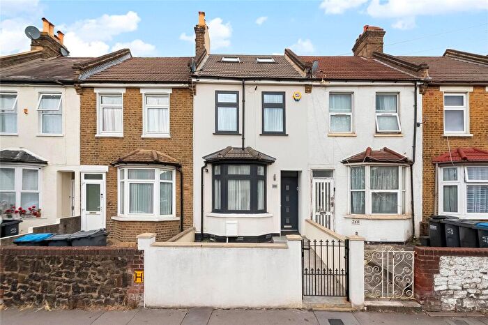 5 Bedroom Terraced House For Sale In Parchmore Road, Thornton Heath, CR7