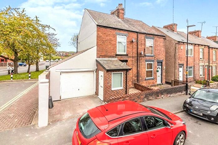 3 Bedroom Semi-Detached House To Rent In Smith Street, Chapeltown, Sheffield, South Yorkshire, S35