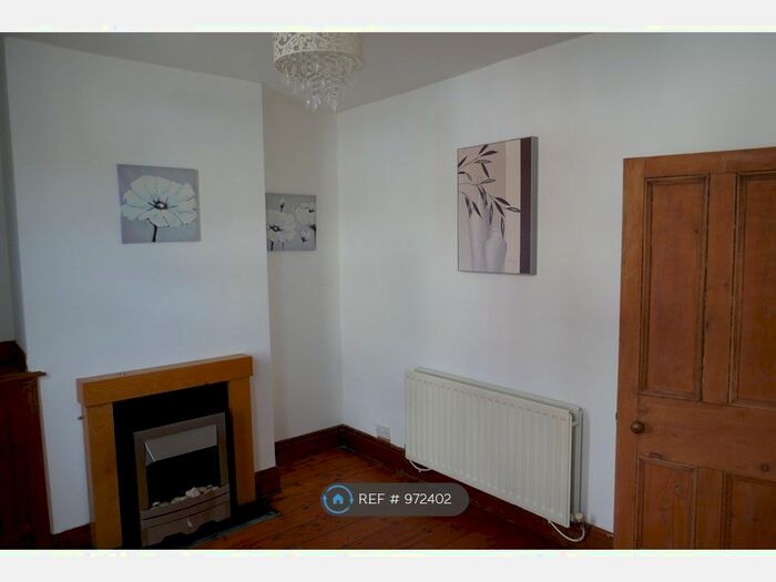 2 Bedroom Terraced House To Rent In Gladstone Street, Northwich, CW8