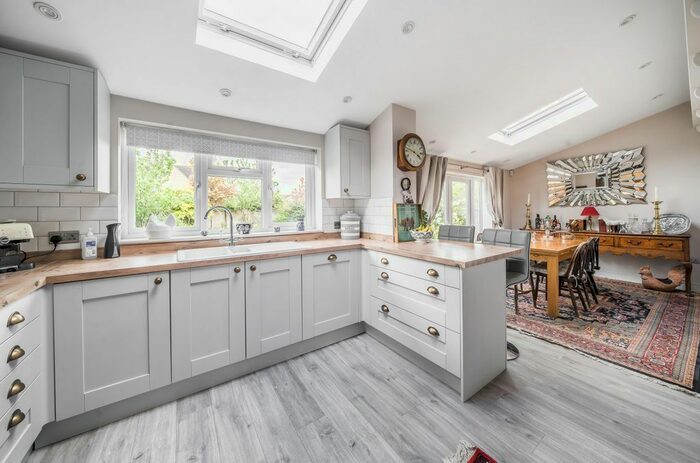 4 Bedroom Detached House To Rent In Sudeley Drive, South Cerney, Cirencester, GL7