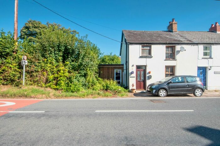 3 Bedroom End Of Terrace House For Sale In Pentre Llyn, Llanilar, Aberystwyth, SY23
