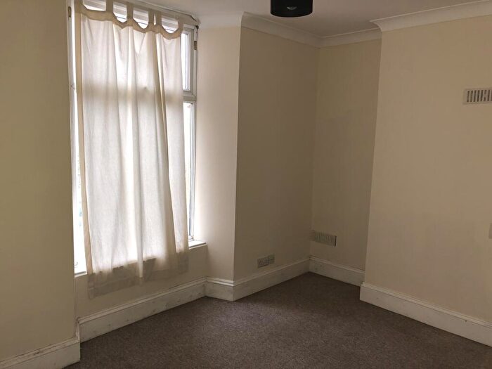 1 Bedroom Flat To Rent In St Austell, PL25
