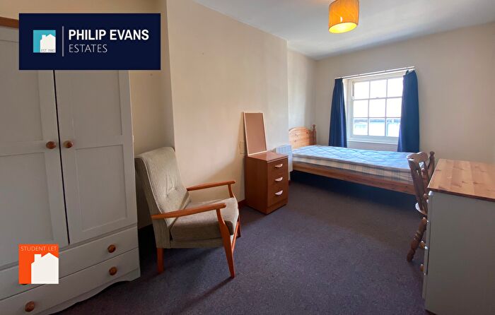 4 Bedroom Flat To Rent In Flat, Bridge Street, Aberystwyth, SY23