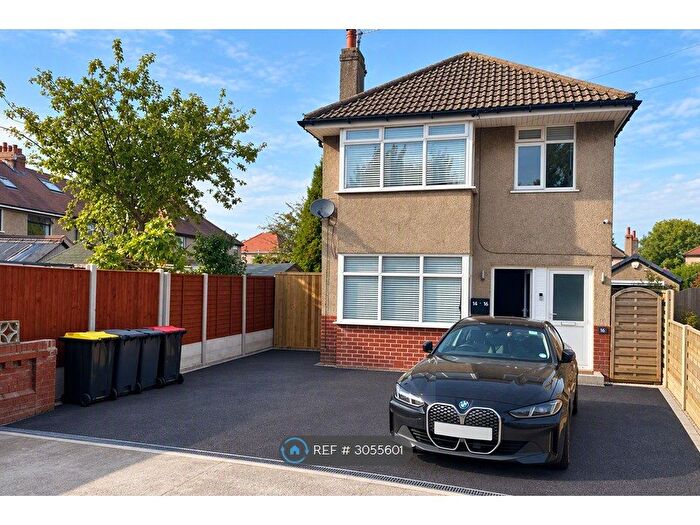 2 Bedroom Flat To Rent In Burlington Grove, Morecambe, LA4