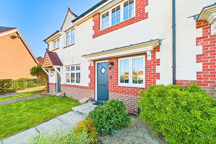 2 Bedroom Terraced House For Sale In Clipson Crest, Barton-upon-Humber, North Lincolnshire, DN18