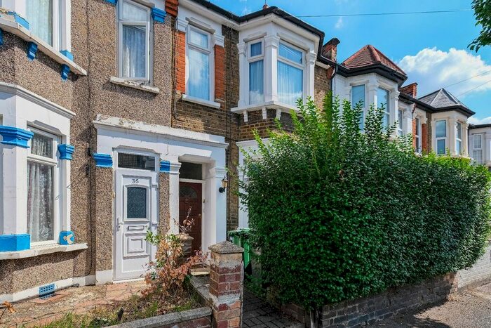 1 Bedroom Flat To Rent In Melbourne Road, London, E10