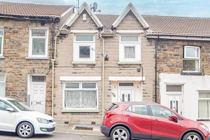 5 Bedroom Terraced House For Sale In East Road, Tylorstown, Ferndale, CF43