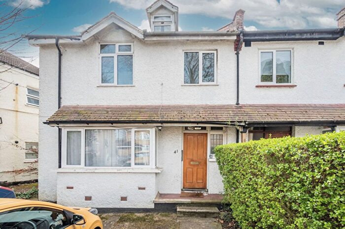 1 Bedroom Flat For Sale In St Augustines Avenue, South Croydon, CR2
