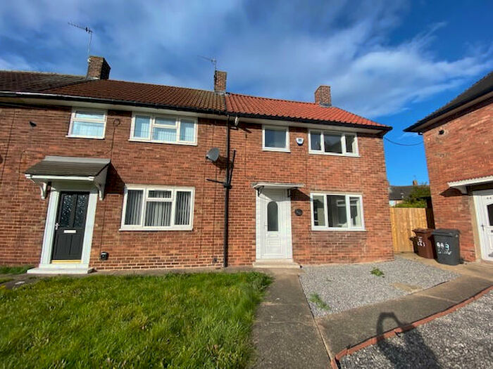 3 Bedroom End Of Terrace House To Rent In Staveley Road, Hull, Yorkshire, HU9