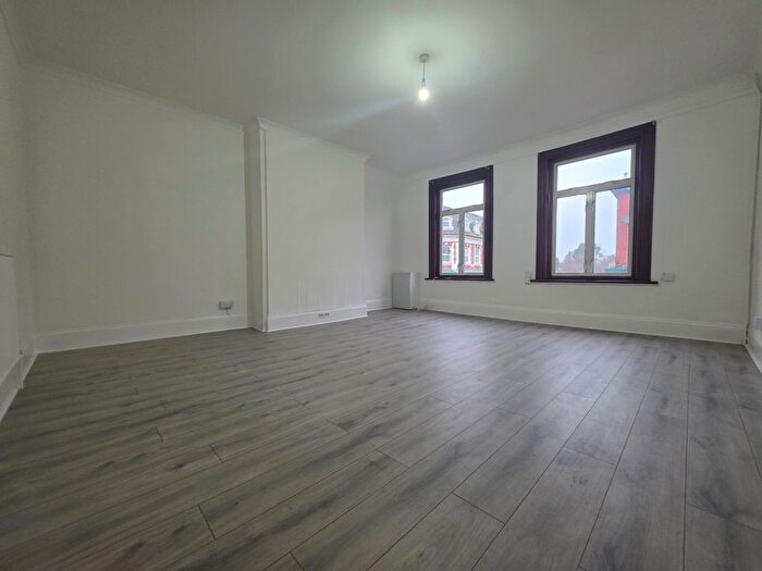 3 Bedroom Terraced House To Rent In Hertford Road, Enfield, EN3