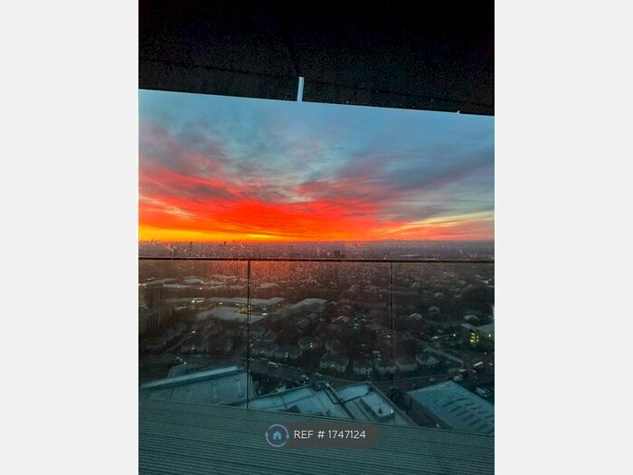 1 Bedroom Flat To Rent In Legacy Point, London, W3