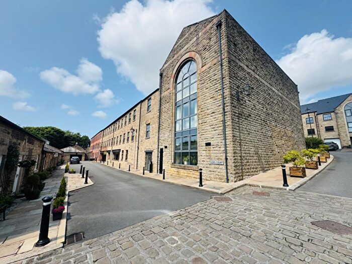 2 Bedroom Apartment For Sale In Kiers Court, Arcon Village, Horwich, Bolton, BL6