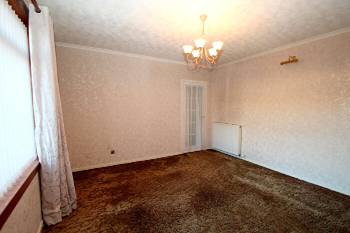 3 Bedroom End Of Terrace House For Sale In Dell Road, Inverness, IV2