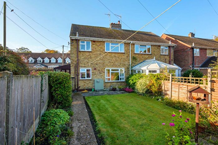 3 Bedroom Semi-Detached House For Sale In High Street, Lyminge, CT18