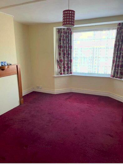 2 Bedroom Flat To Rent In Maiden Lane, Crayford, Kent, DA1