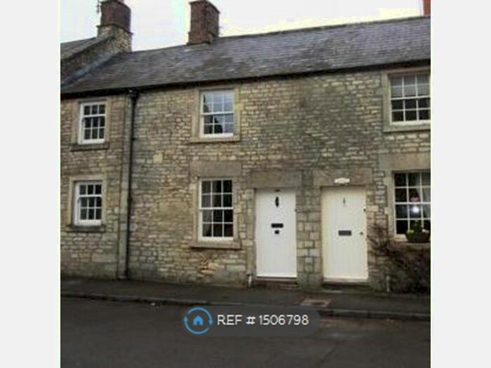 2 Bedroom Terraced House To Rent In High Street Marshfield, Chippenham, SN14