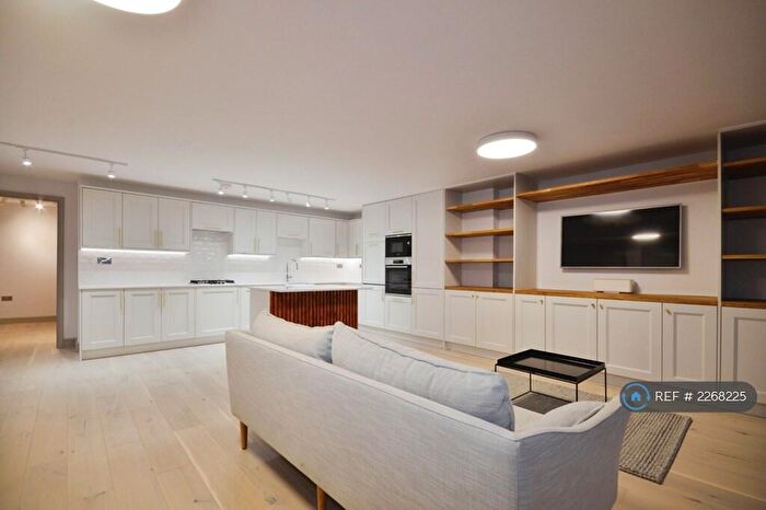 3 Bedroom Flat To Rent In Free Trade Wharf, London, E1W