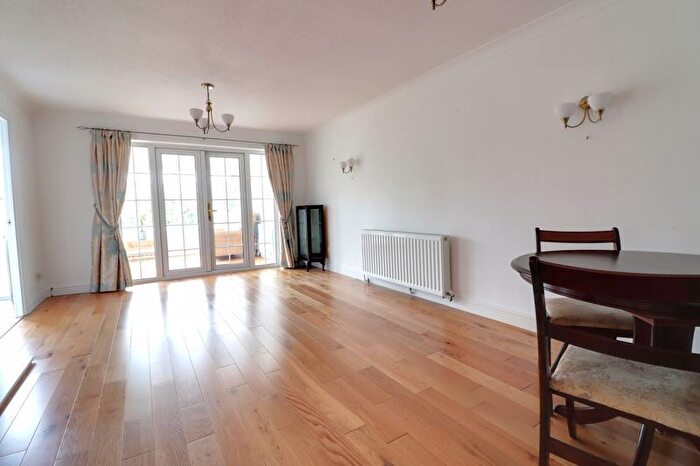 3 Bedroom Bungalow For Sale In Old Barn Close, Gnosall, Staffordshire, ST20