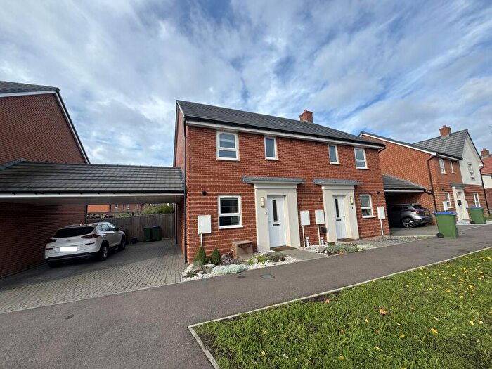 3 Bedroom Semi Detached House To Rent In Coronet Road, Broughton, Aylesbury, HP22
