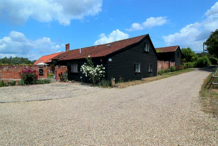 4 Bedroom Barn Conversion For Sale In Pipps Ford, Needham Market, Ipswich, IP6
