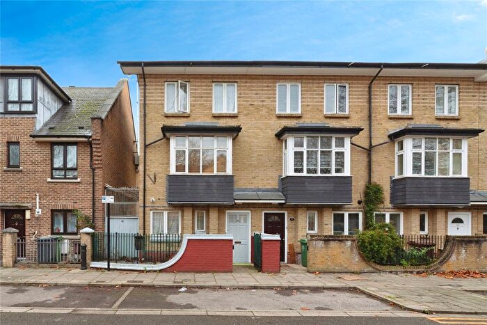 4 Bedroom Terraced House For Sale In Birch Grove, London, E11