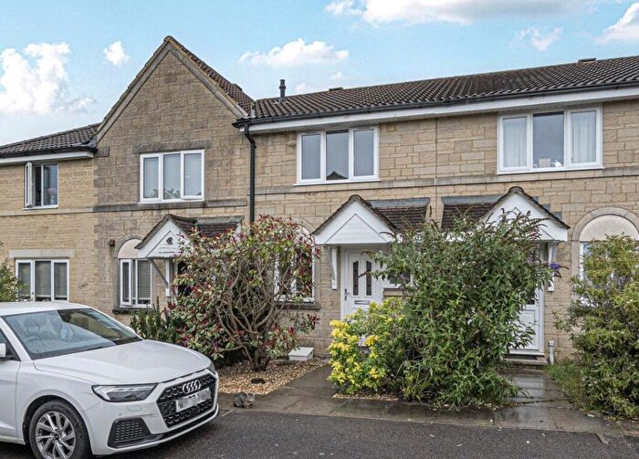 2 Bedroom Terraced House For Sale In Willow Close, Bath, Somerset, BA2