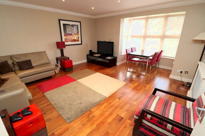 2 Bedroom Flat To Rent In Sheepcote Street, Birmingham, B16