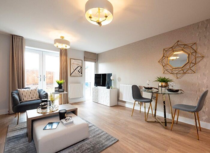 2 Bedroom Apartment For Sale In Locking Parklands Wapiti Drive Weston Super Mare, BS24