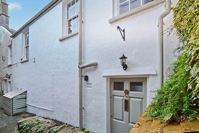 2 Bedroom Semi Detached House To Rent In Hill Road, Clevedon, BS21