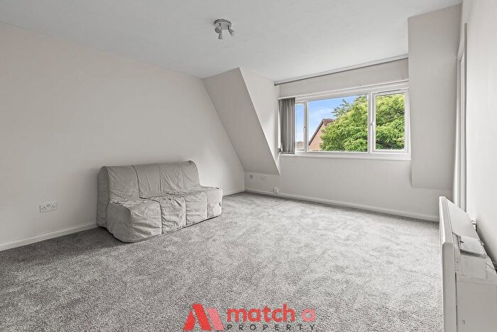 Studio To Rent In Abbeyfields Close, Park Royal, London, NW10