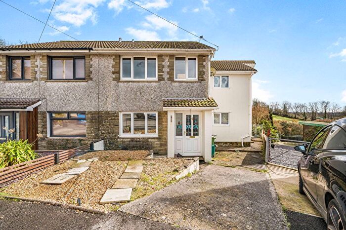 4 Bedroom Semi-Detached House For Sale In St. Lukes Close, Llanharan, Pontyclun, CF72
