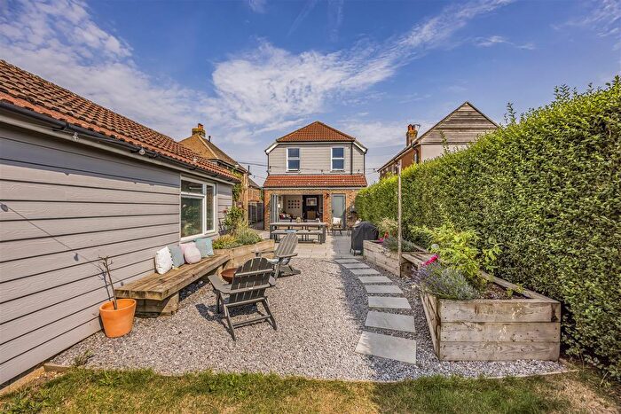 4 Bedroom Detached House For Sale In Breach Avenue, Southbourne, PO10