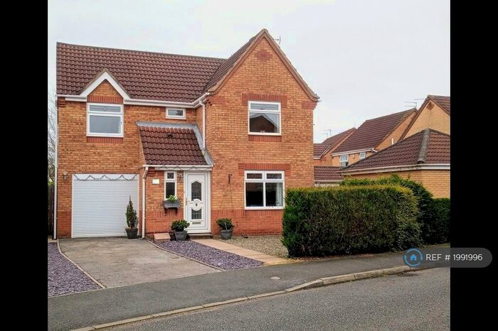 4 Bedroom Detached House To Rent In Collingtree Avenue, Winsford, CW7